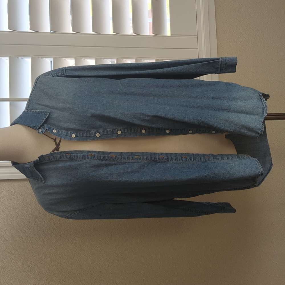 Denim shirt